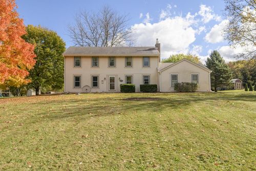 W327S6938 Ashton Way, Mukwonago, WI, 53149-9753 | Card Image