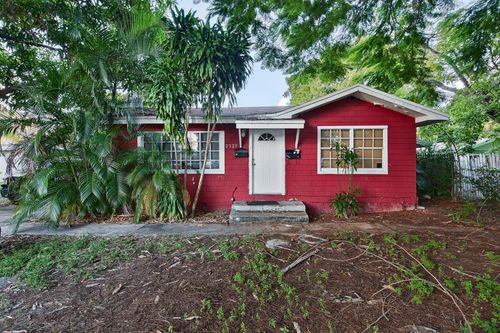 a-b-2327 Polk St, Hollywood, FL, 33020-6714 | Card Image