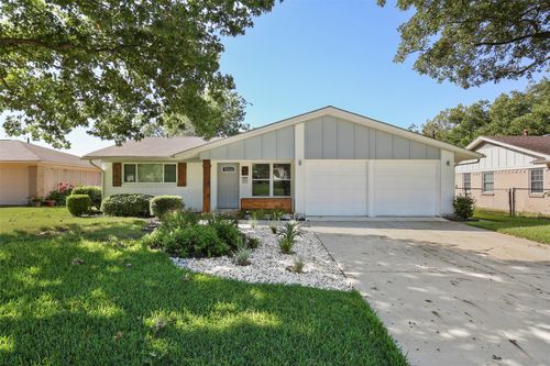 525 Melrose Dr, Richardson, TX, 75080-4236 | Card Image