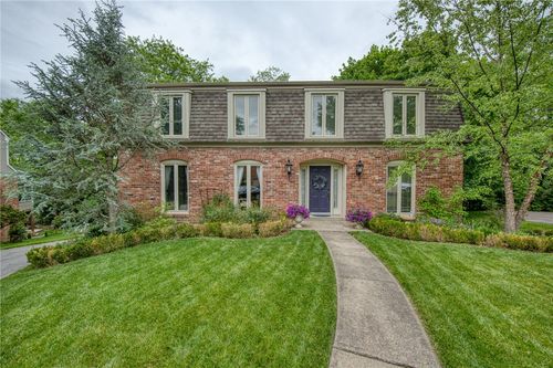 3389 Cochise Dr, Pittsburgh, PA, 15241-1517 | Card Image