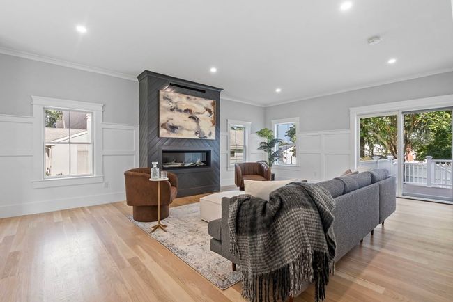 21 Jayne Rd, House other with 5 bedrooms, 4 bathrooms and 2 parking in Needham MA | Image 13