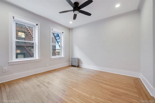 3e-45 43rd St, Sunnyside, NY, 11104 | Card Image