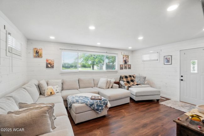 6177 Agerter Rd, House other with 3 bedrooms, 2 bathrooms and null parking in Lima OH | Image 8