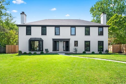 3031 Indianwood Rd, Wilmette, IL, 60091-1129 | Card Image