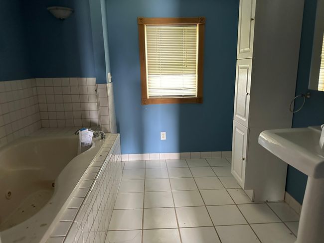 508 W Main St, House other with 4 bedrooms, 2 bathrooms and null parking in West Concord MN | Image 7