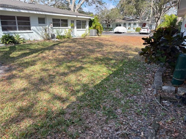 Back yard to right | Image 19