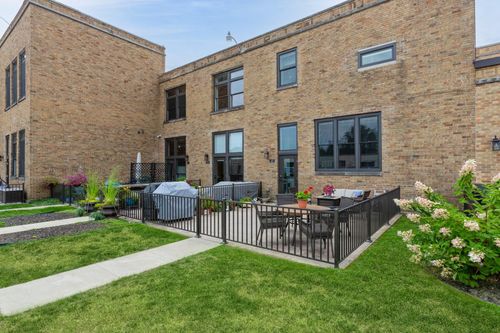 unit-107-2214 S State St, Saint Joseph, MI, 49085-1904 | Card Image
