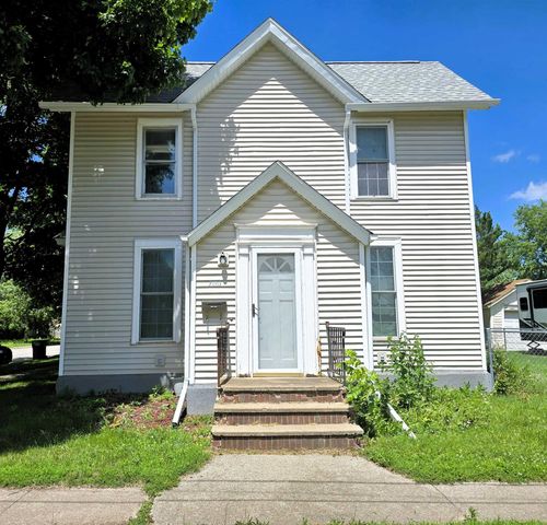 700 3rd St, La Porte City, IA, 50651-1505 | Card Image