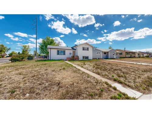 2400 W 6th St, Greeley, CO, 80634-2605 | Card Image