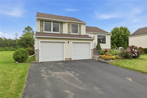74 Galway Drive, Henrietta, NY, 14623 | Card Image