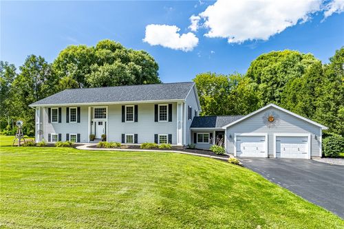 11 Plains Rd, Honeoye Falls, NY, 14472-9007 | Card Image