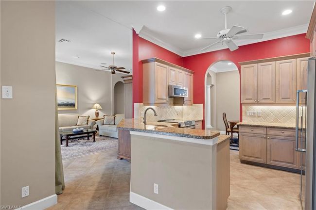 16144 Parque Ln, House other with 3 bedrooms, 2 bathrooms and 2 parking in NAPLES FL | Image 9
