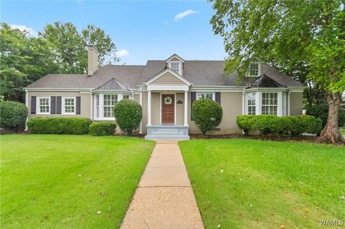 39 The Downs, Tuscaloosa, AL, 35401-5843 | Card Image