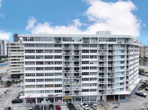 434-1801 S Ocean Drive, Hallandale Beach, FL, 33009 | Card Image