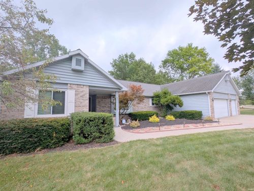 195 Wabash Valley Dr, Geneva, IN, 46740-8802 | Card Image