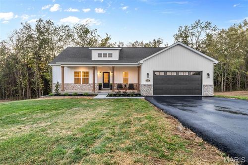 3340 Weatherby Ln, Farmington, MO, 63640-8031 | Card Image