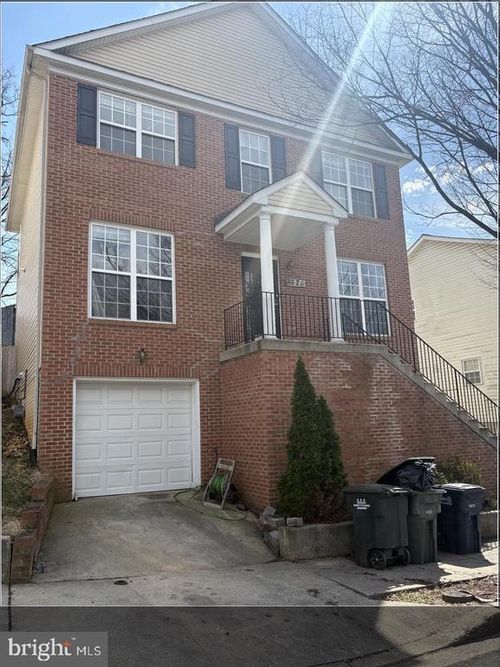 3326 Oxon Run Rd Se, WASHINGTON, DC, 20032-3829 | Card Image