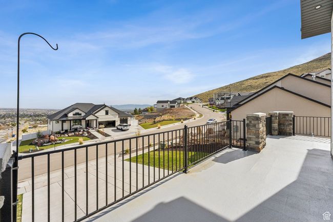 Balcony with a residential view | Image 45