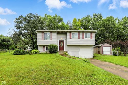 1103 Rosengarten Dr, Greenwood, IN, 46142-5137 | Card Image