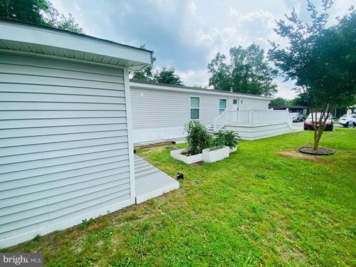 243 Sand Castle Blvd, FRUITLAND, MD, 21826-1812 | Card Image