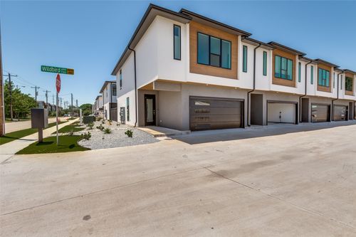 7305 Flyers Way, Dallas, TX, 75201 | Card Image