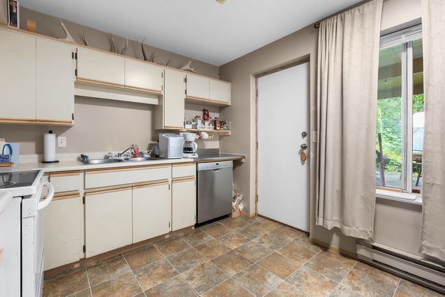34874 High Dr, House other with 4 bedrooms, 3 bathrooms and 8 parking in Abbotsford BC | Image 24