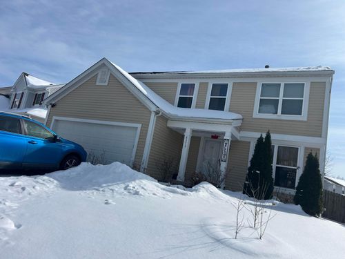 8273 Parori Ln, Blacklick, OH, 43004-8423 | Card Image
