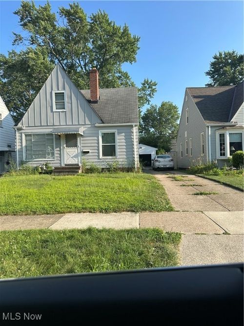 5803 Morningside Dr, Parma, OH, 44129-3833 | Card Image