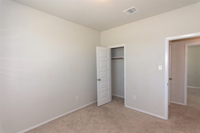 350 Fabion St, House other with 4 bedrooms, 2 bathrooms and 4 parking in Kyle TX | Image 8