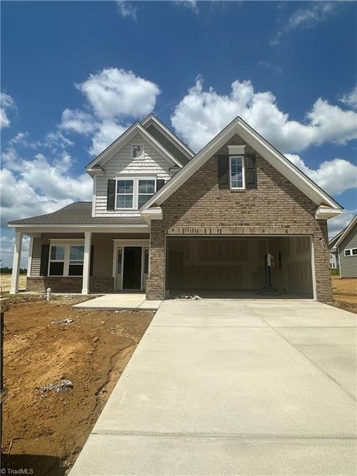 2133 Channel St, Graham, NC, 27253-7728 | Card Image