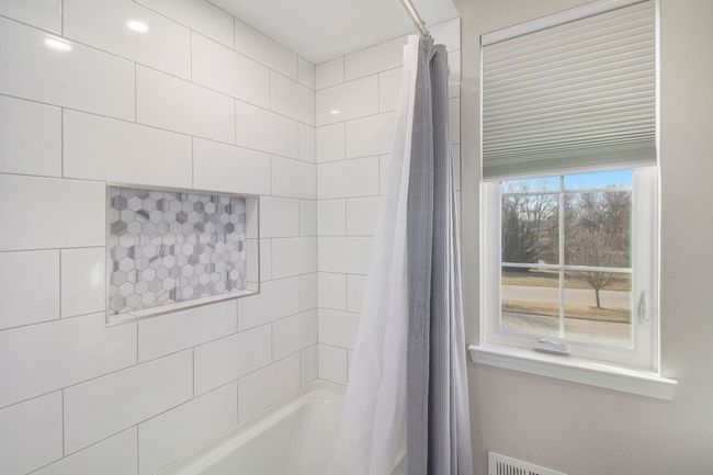 6016 Marlington Blvd, House other with 3 bedrooms, 3 bathrooms and null parking in Linden MI | Image 10