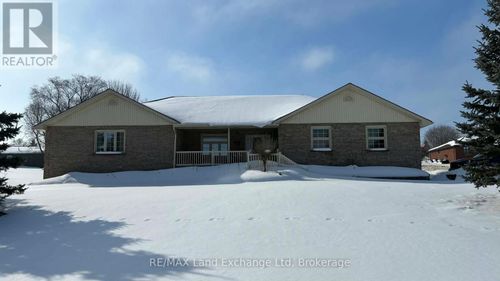 122 James St, Paisley, ON, N0G2N0 | Card Image