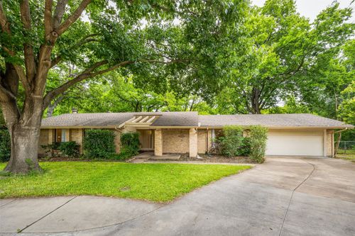 3 Ridgewood Cir, Plano, TX, 75074-4322 | Card Image