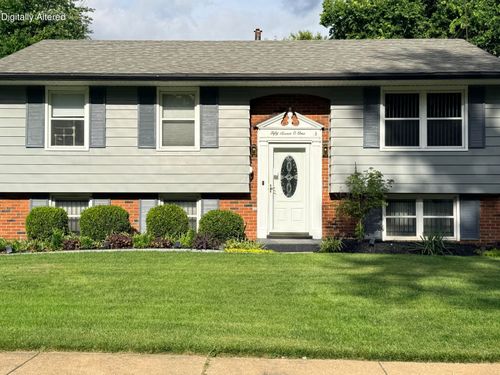 5701 Revere Dr, Louisville, KY, 40218-4407 | Card Image