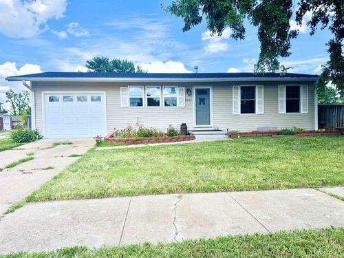 2003 Harold Ave, Salina, KS, 67401-7223 | Card Image