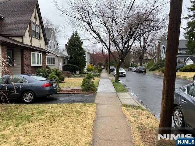 Residential Lease in Teaneck 3