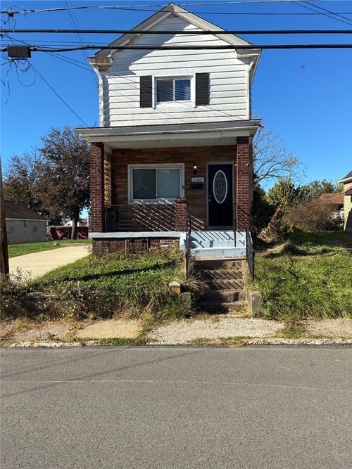 150 Lincoln Ave, Homestead, PA, 15120-2330 | Card Image