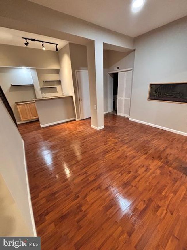 18509 Grackle Way, Townhouse with 3 bedrooms, 4 bathrooms and null parking in GAITHERSBURG MD | Image 17