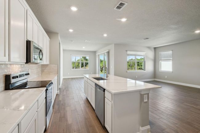 9041 Dahlia Cir, House other with 4 bedrooms, 3 bathrooms and null parking in Port St. Lucie FL | Image 12
