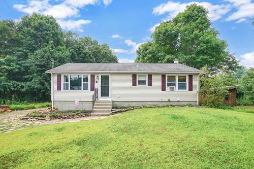 156 Kendall St, Granby, MA, 01033-9577 | Card Image