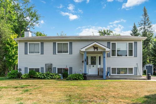 14 Mountain Ash Dr, Kemptville, ON, K0G1J0 | Card Image