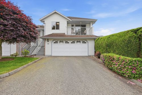 26-2988 Horn St, Abbotsford, BC, V2S3C1 | Card Image