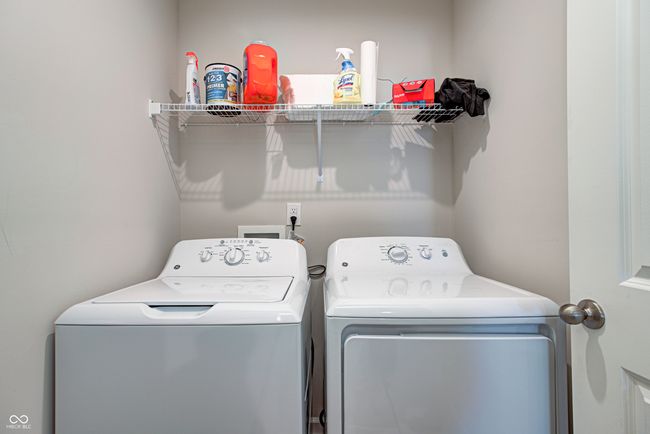 upstairs laundry | Image 20