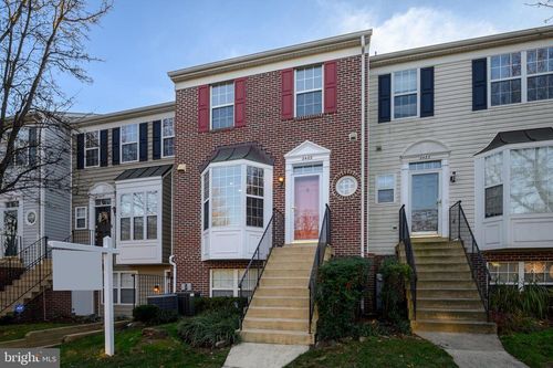 35-e-2483 Revere Court, CROFTON, MD, 21114 | Card Image