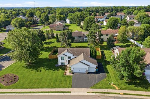 226 Quail Dr, Montrose, MN, 55363-5438 | Card Image