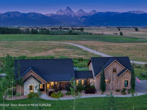 4742 Heads Up Rd, Tetonia, ID, 83452-1254 | Card Image