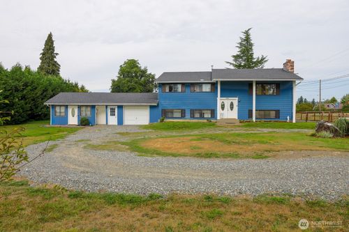42421 264th Ave Se, Enumclaw, WA, 98022-8353 | Card Image
