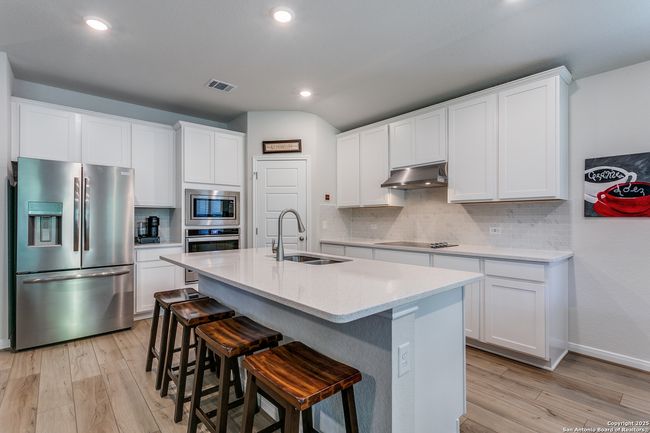 434 Shelton Pass, House other with 4 bedrooms, 3 bathrooms and null parking in Cibolo TX | Image 10