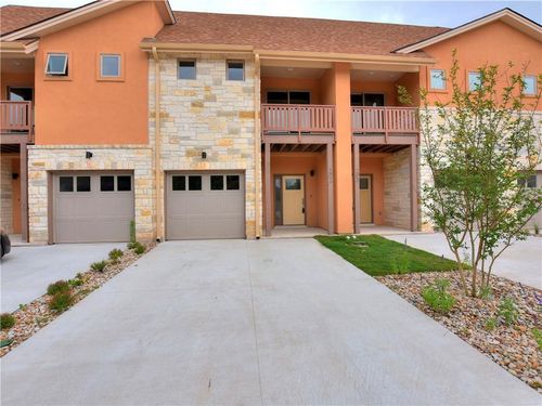 202 Conservation Dr, Austin, TX, 78717-2919 | Card Image