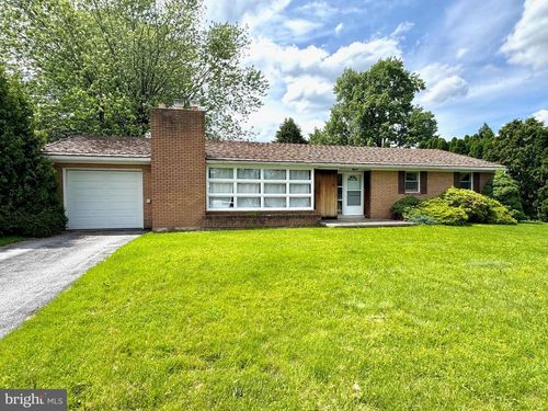 116 N Elm St, ROBESONIA, PA, 19551-1225 | Card Image